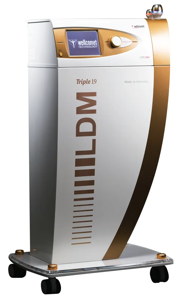 Clinical facial (Aqua Peel · LDM · peels)